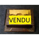 Petit coffret en bois marquet&eacute;