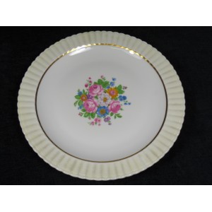 Plat de service rond en porcelaine Bernardaud &agrave; Limoges