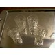 Ensemble de 4 verres à vodka en verre moulé anciens