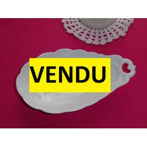 Jolie coupelle en porcelaine blanche ancienne