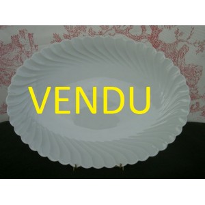 Plat oval porcelaine blanche mod&egrave;le Torse Haviland
