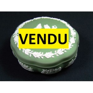 Wedgwood porcelain biscuit box