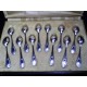 Coffret de 12 petites cuillères en métal argenté