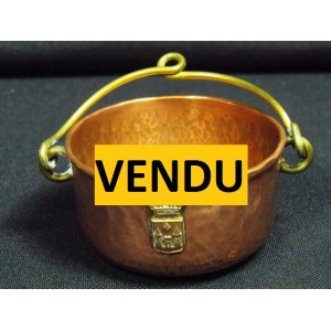 Small hammered copper pot