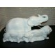 Veilleuse en porcelaine de Limoges blanche groupe d'animaux