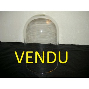Cloche en verre ancien