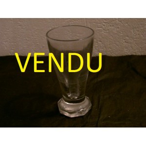 Verre &agrave; absinthe ancien