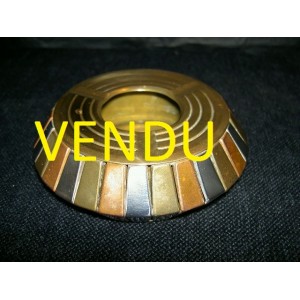 Cendrier m&eacute;tal de style art d&eacute;co