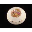 Boîte bonbonnière en porcelaine de Limoges décor Frangonard