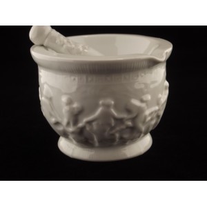 Mortier et pilon anciens en porcelaine de Couleuvre