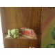 Collection de fèves "le magasin de jouets" dans son présentoir en bois 