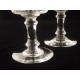 4 verres à pied à liqueur anciens dans le goût de Saint-Louis Baccarat