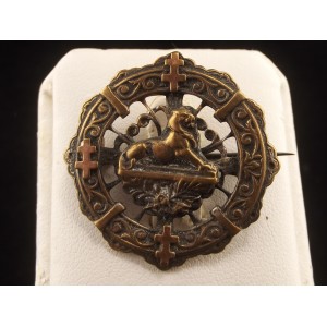 Broche religieuse ancienne en bronze ou laiton fin XIX&egrave;me