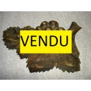 Inkwell shaped leaf of 