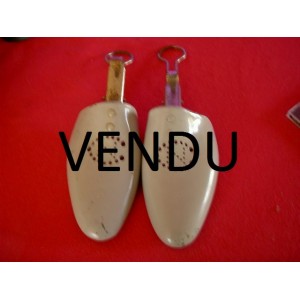 Embauchoirs pour chaussures
