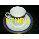 tasse et sous tasse en limoges de couleur bleu