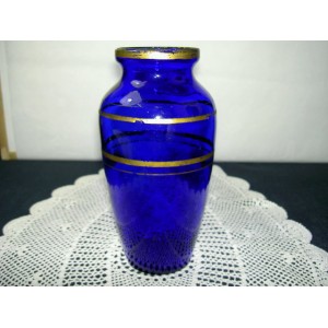 Vase en verre bleu