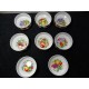 Ensemble de 8 coupelles à décor de fruits 