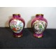 Paire de petits vases boules en porcelaine de limoges