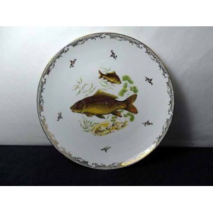 assiette des établissements chadelaud à décor de carpe