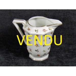Creamer Limoges porcelain 30/40 years