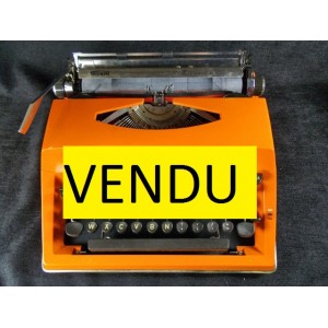 Typewriter Triumph Contessa luxury model