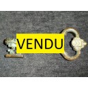 Key corkscrew and bottle opener