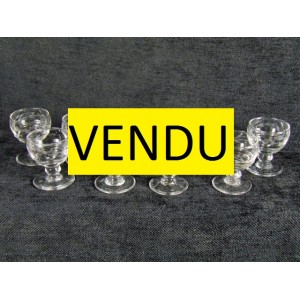 Old liquor glasses 9 rooms