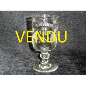 Verre à pied ancien "souvenir de la fête"