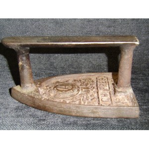 Iron Oldest Chapp&eacute;e cast 