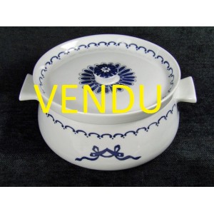 Vegetable dish small Paris porcelain d&eacute;cor Ming Blue